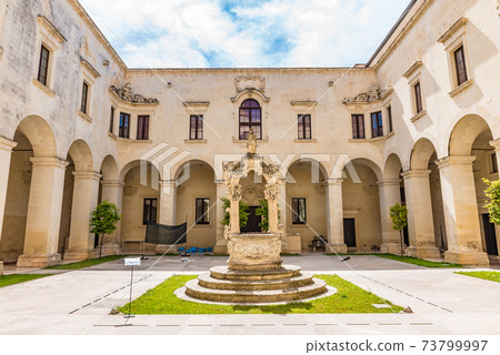 萊切大教堂神學院意大利 73799997