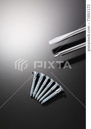 Screw and screwdriver Screw and screwdriver 73802172