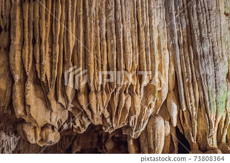 Hang Sung Sot Grotto Cave of Surprises, Halong Bay, Vietnam 73808364