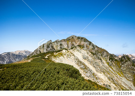 《Northern Alps Mt. Suisho》 Ridge leading to the summit of Mt. Suisho 73815054