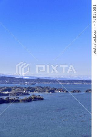 松島灣從奧松島奧塔高森的景色 松島灣從奧松島奧塔高森的景色 73815681