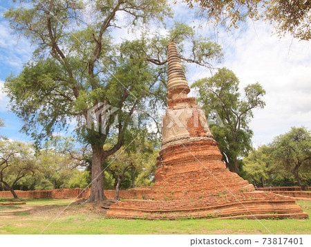 Pagoda in a temple 73817401