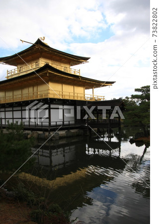 京都臨濟宗崇光寺金閣寺 京都臨濟宗崇光寺金閣寺 73822802