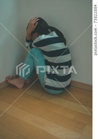 younger, girl, girls 73822884