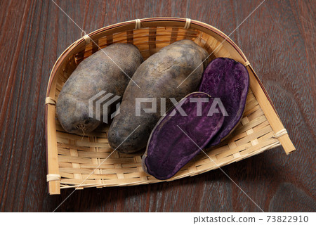 Potato shadow queen 73822910