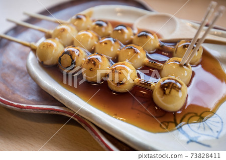 Mitarashi dumpling Mitarashi dumpling 73828411