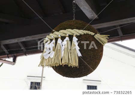 Sugitama that informs you that sake is made Sugitama that informs you that sake is made 73832265