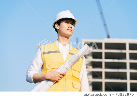 Man architect Man architect 73832970