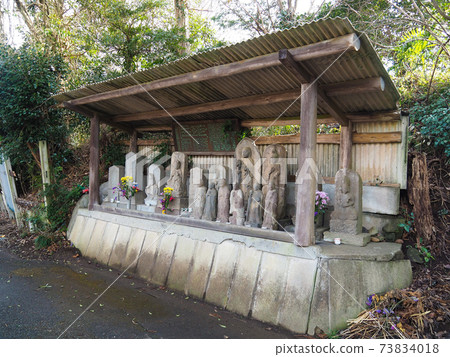 Yotsukaido / Nagaoka Stone Towers 73834018