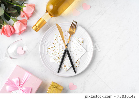 情人節 餐廳 盤子 頂視圖 粉色 緞帶 Valentine's Day Plate バレンタイン 73836142
