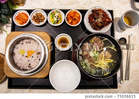 Nutrient-rich galbitang with boiled beef ribs and hot pot rice, traditional Korean food 73836815
