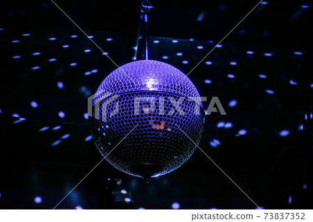 Purple mirror ball Purple mirror ball 73837352