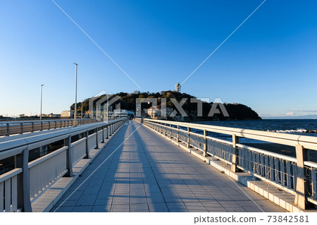 Fujisawa City, Kanagawa Prefecture Enoshima in the morning Fujisawa City, Kanagawa Prefecture Enoshima in the morning 73842581