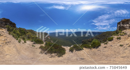 Spherical 360 panorama photograph of the Jamison Valley from Kings Tableland Spherical 360 panorama photograph of the Jamison Valley from Kings Tableland 73845649