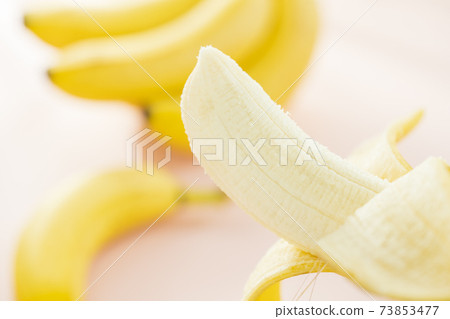 banana 73853477