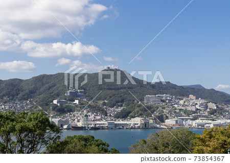 長崎港視圖在晴天從格洛弗花園 73854367