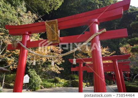 大分縣別府市地獄之旅海見地獄白龍稻荷大香鳥居 照片素材 圖片 圖庫