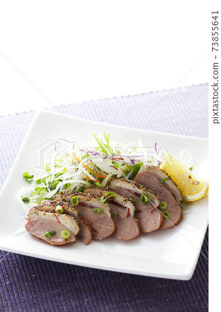 Japanese-style salad of duck 6 73855641