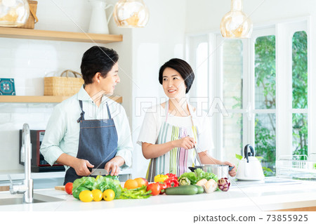 Family kitchen, housework, cooking, lifestyle, casual 73855925