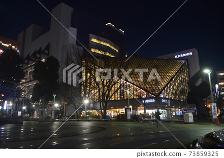 Tokyo Metropolitan Theater (Ikebukuro Nishiguchi Square / Nishiikebukuro, Toshima-ku, Tokyo) 73859325
