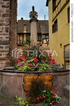Riquewihr(法國),阿爾薩斯葡萄酒之路 Riquewihr(法國),阿爾薩斯葡萄酒之路 73862233