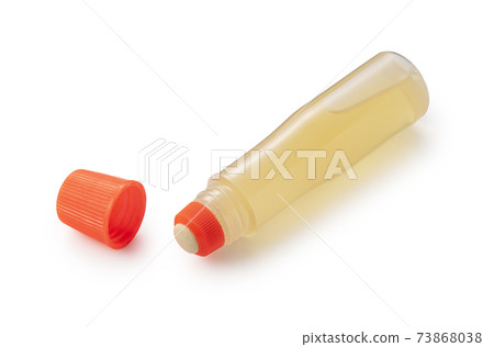 Liquid glue 73868038