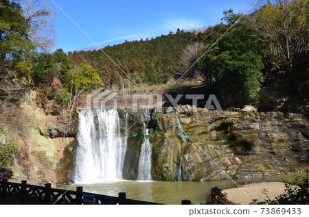 Ryumon Waterfall 73869433