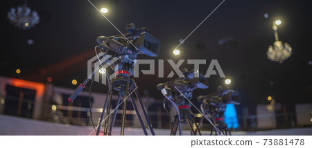 stream at a concert in a hall without spectators 73881478