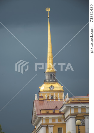 Admiralty building in the historical center of St. Petersburg 73881489