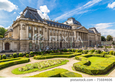 The Royal Palace in Brussels 73884606