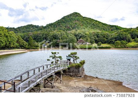 兵庫縣三田市有馬富士公園的夏日風景 兵庫縣三田市有馬富士公園的夏日風景 73887928