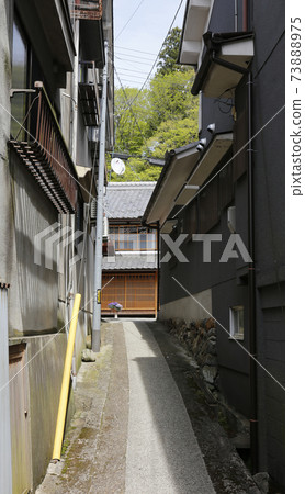 Uda City, Matsuyama Town, Machiya, Nara Prefecture 73888975