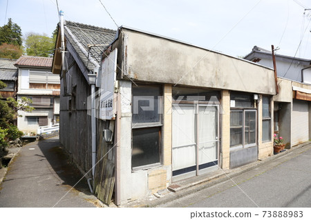 Uda City, Matsuyama Town, Machiya, Nara Prefecture 73888983
