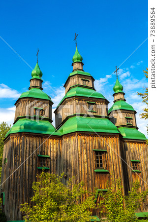 Traditional ukrainian church 73889564