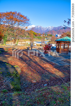 Yosanoakikoka紀念碑公園谷川町秋天風景水上町 73890669