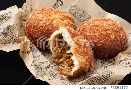 咖哩麵包 73891173