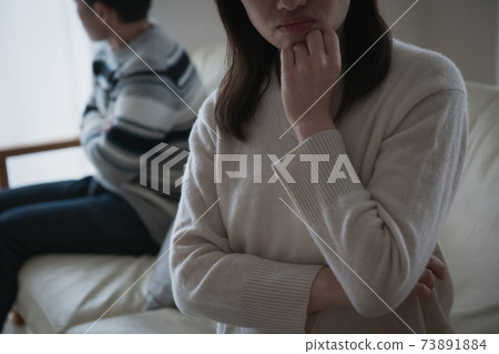 Image of women suffering from marital relationships, corona divorce, and couples fighting Image of women suffering from marital relationships, corona divorce, and couples fighting 73891884
