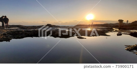 海和日落 海和日落 73900171
