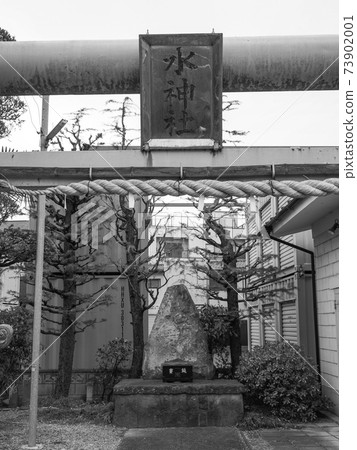 Suijin at the old Nakasendo, Toda no Watari 73902001