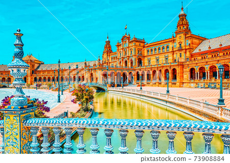 Square of the Spain is a square in the Maria Luisa Park, in Sevi 73908884