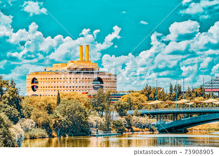 Valencia, Ministry of Finance and Public Administration and Brid Valencia, Ministry of Finance and Public Administration and Brid 73908905
