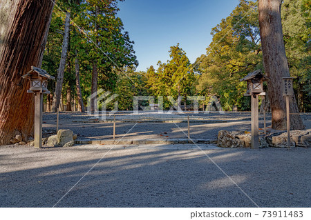 Scenery of the old temple of Ise Geku 73911483