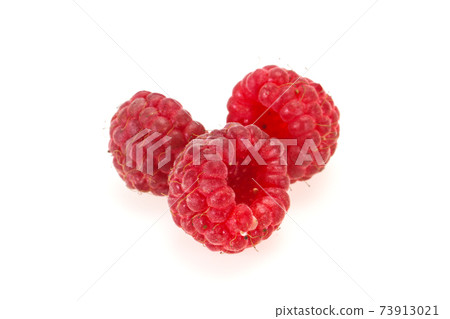 Red bright ripe sweet raspberry Red bright ripe sweet raspberry 73913021