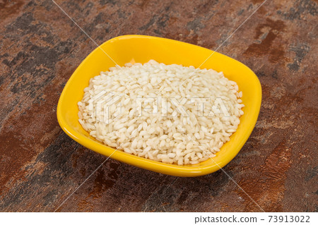 Arborio rice for Italian risotto Arborio rice for Italian risotto 73913022