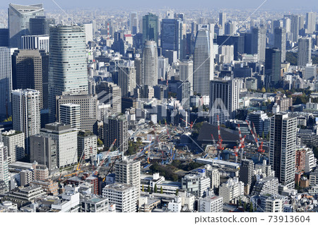 日本東京的城市景觀，希望有新橋，汐留，虎之門，麻布台等重建項目。 73913604