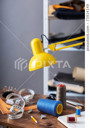 tailor or sewing accessories and supplies or tools 73914149