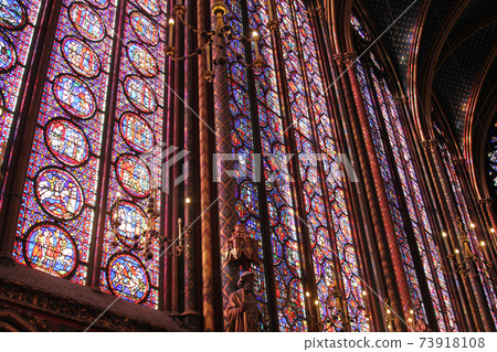 Stained glass window in La Sainte-Chapelle in Paris, France 73918108
