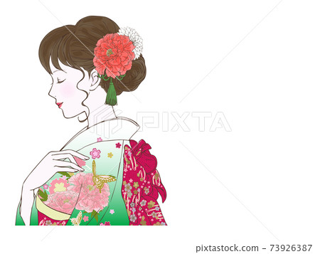 側身陽光明媚的女人（閉著眼睛） 73926387