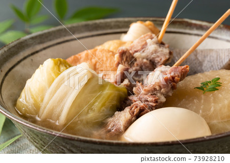Warm oden with a slight steam 73928210