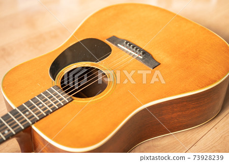 Acoustic guitar vintage Acoustic guitar vintage 73928239